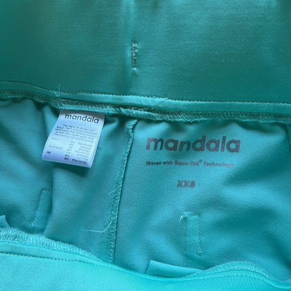 Aqua Mandala scrubs - Picture 2 of 3